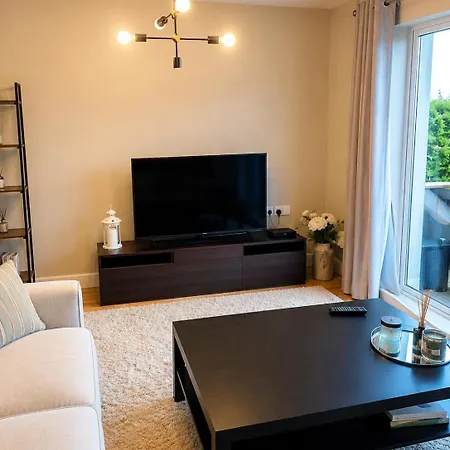 شقة Charming In Oranmore With Sea View 8mins From غالواي